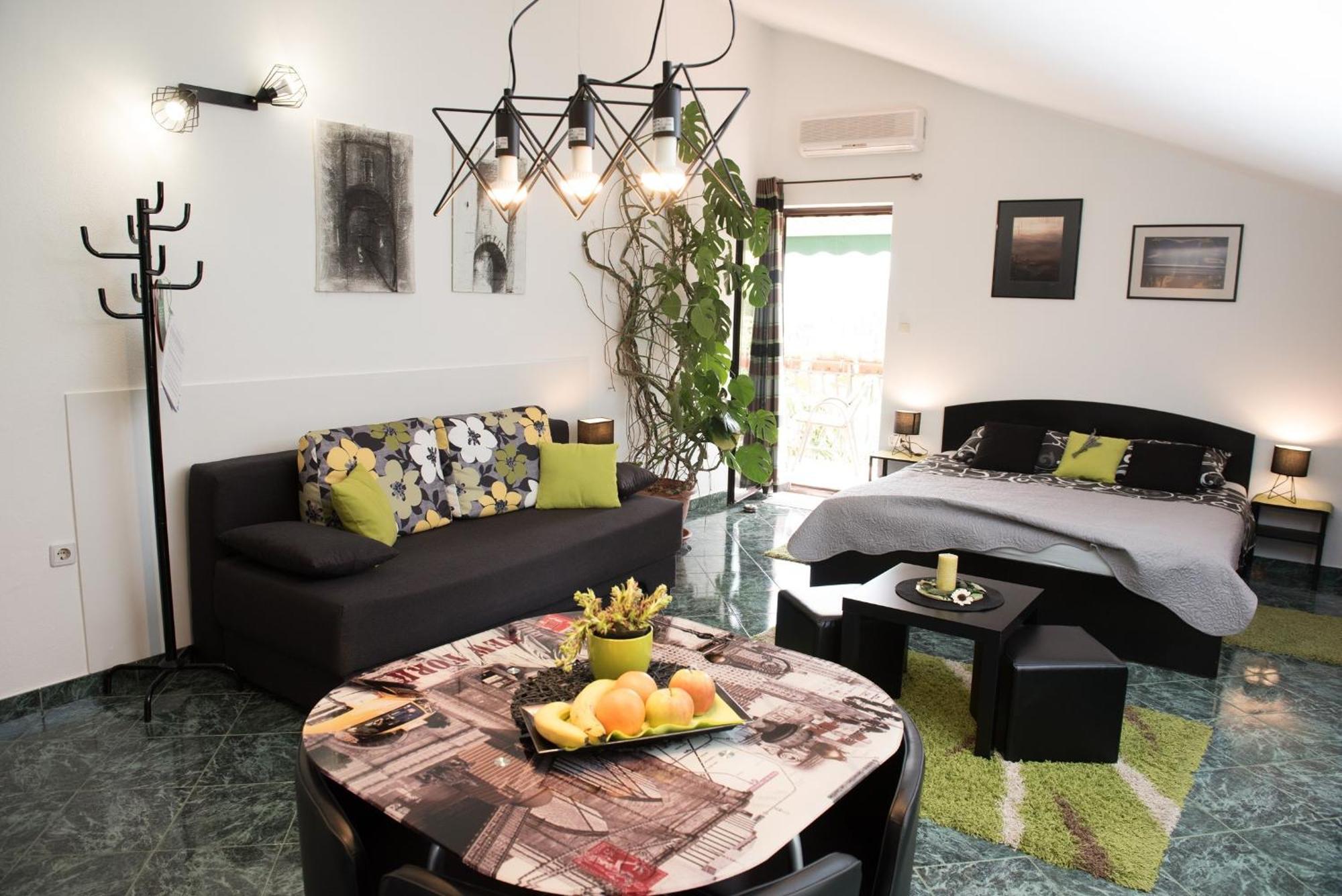 Apartments Villa Zara Ловран Номер фото